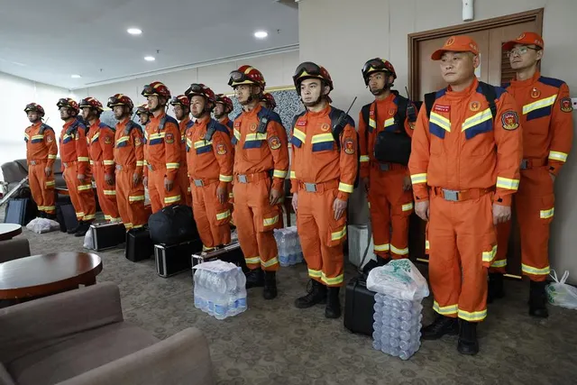 Rescue team arrival at Yangon airport, 29 March 2025; source view 4.