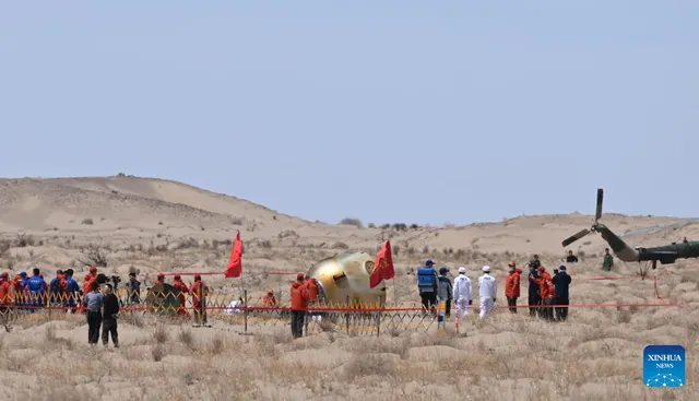 Shenzhou-19’s return capsule at Dongfeng, 30 April 2025; source view 1.