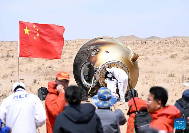 Shenzhou-19’s return capsule at Dongfeng, 30 April 2025; source view 3.