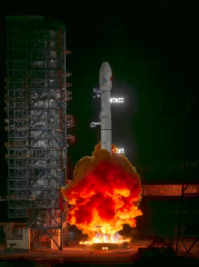 Tianwen-2’s night launch at Xichang, 29 May 2025; source view 2.