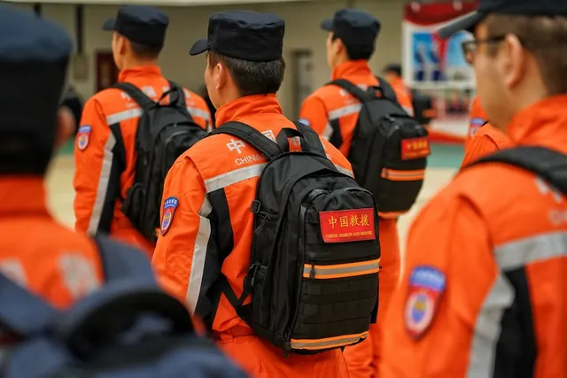 Preparing the rescue deployment in Beijing, 7 February 2023.