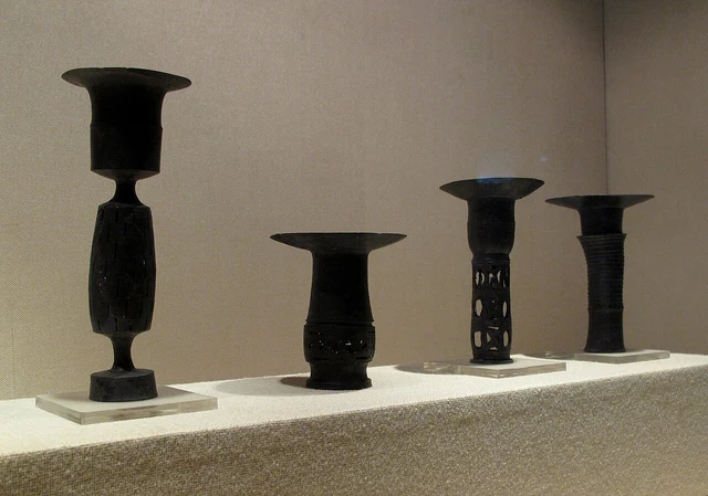 Longshan eggshell black pottery in a historical Shandong Provincial Museum gallery in Jinan, photographed in 2009; not a current gallery-layout guarantee.