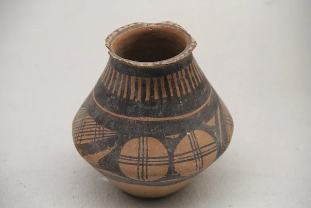 Majiayao-period pottery photographed at Gansu Provincial Museum.