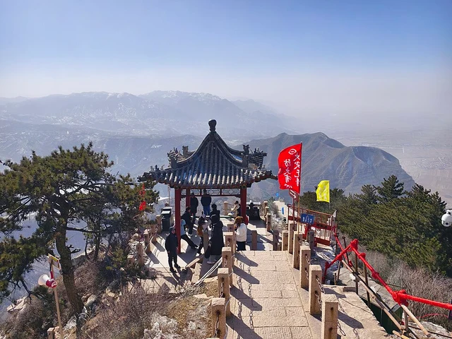 Visitors and a pavilion at a viewpoint below the summit of Mount Heng in Shanxi.