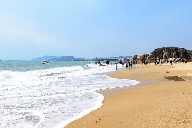 The coast near Tianya Rock at Sanya’s Tianya Haijiao, photographed in March 2023.
