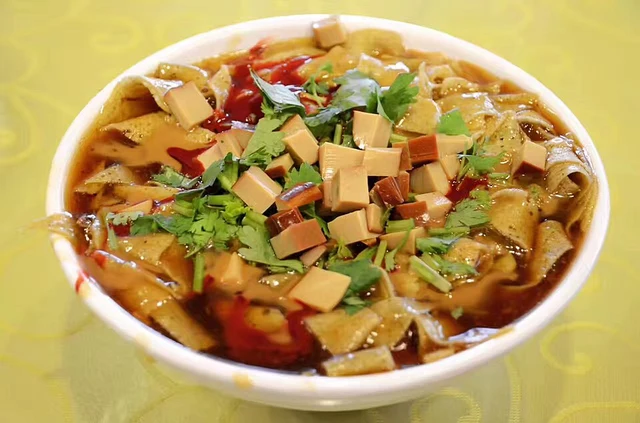A bowl of guobacai photographed in Tianjin in May 2017.