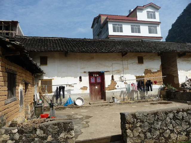A brick-and-tile dwelling in Fuli town, Yangshuo.