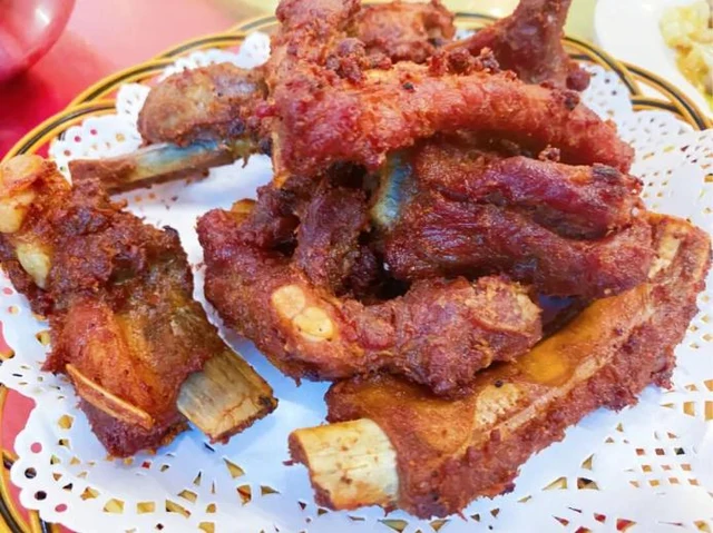 Tengqiao pork ribs in Sanya’s official October 2025 food feature.