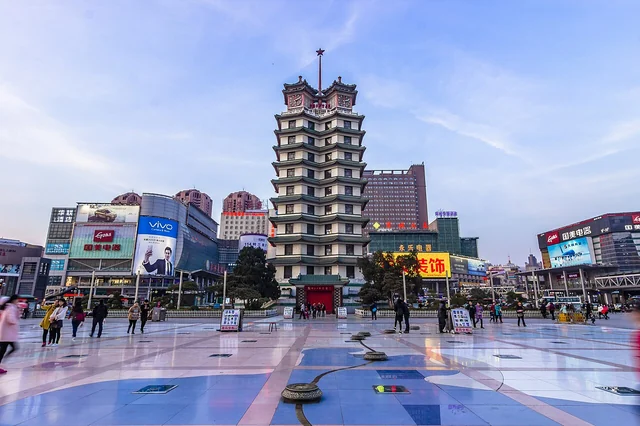 Erqi Square in Zhengzhou.